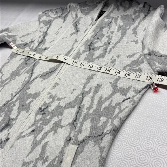 Rachel Zoe Full Zip Sweater Grey Medium - Picture 8 of 10